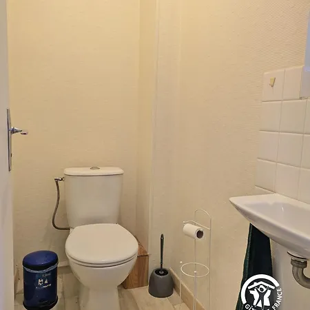 Gloria Casa de Férias Andouillé